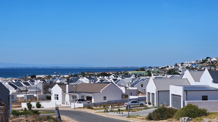 3 Bedroom Property for Sale in Harbour Lights Western Cape